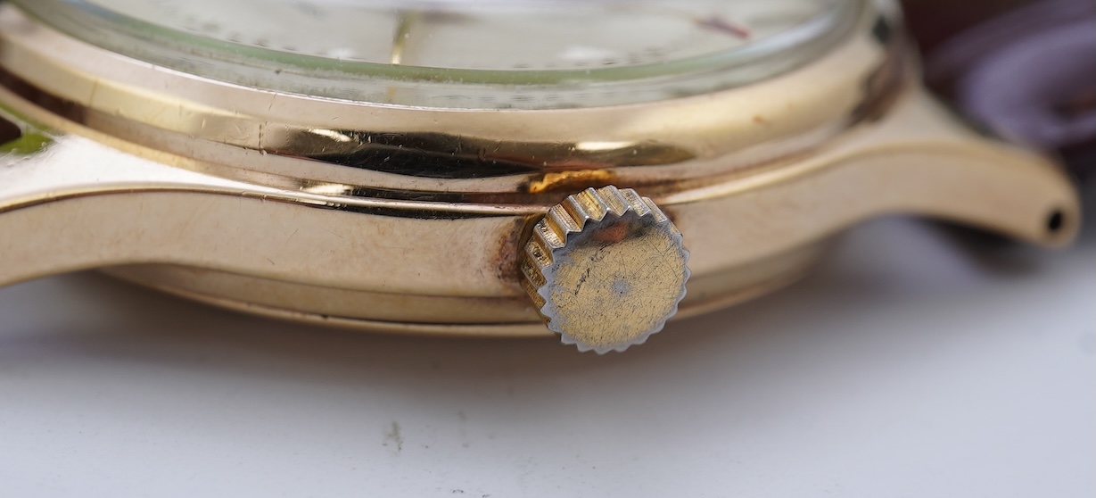 A gentleman's early 1960's 9ct gold Smiths De Luxe manual wind wrist watch